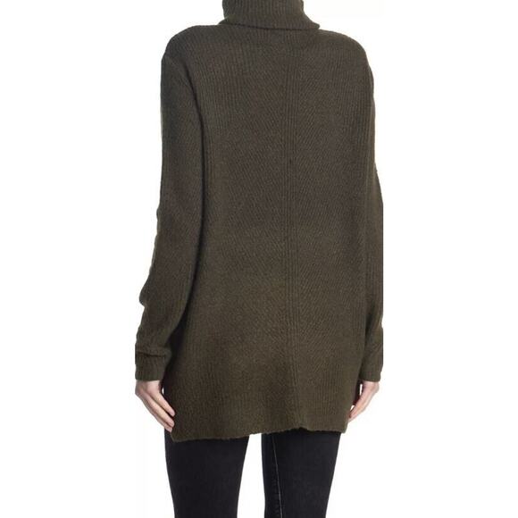 Sweet Romeo Abstract Rib Hi-Low Turtleneck Tunic Sweater in Green Small MSRP $58 - Picture 2 of 5